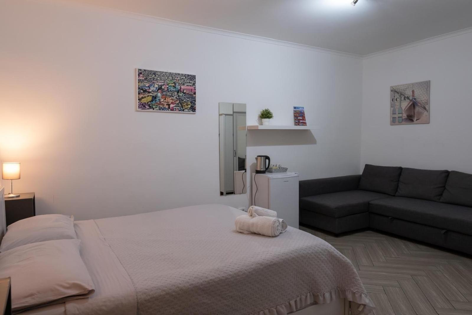 Hotel Toledo Road 429 à Naples Extérieur photo