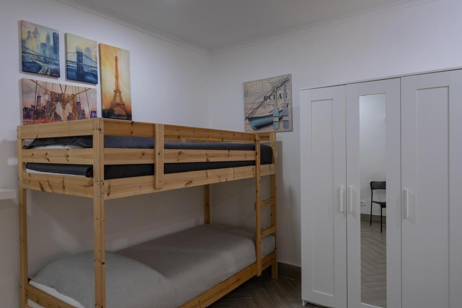 Hotel Toledo Road 429 à Naples Extérieur photo