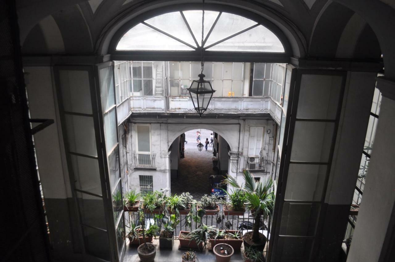Hotel Toledo Road 429 à Naples Extérieur photo